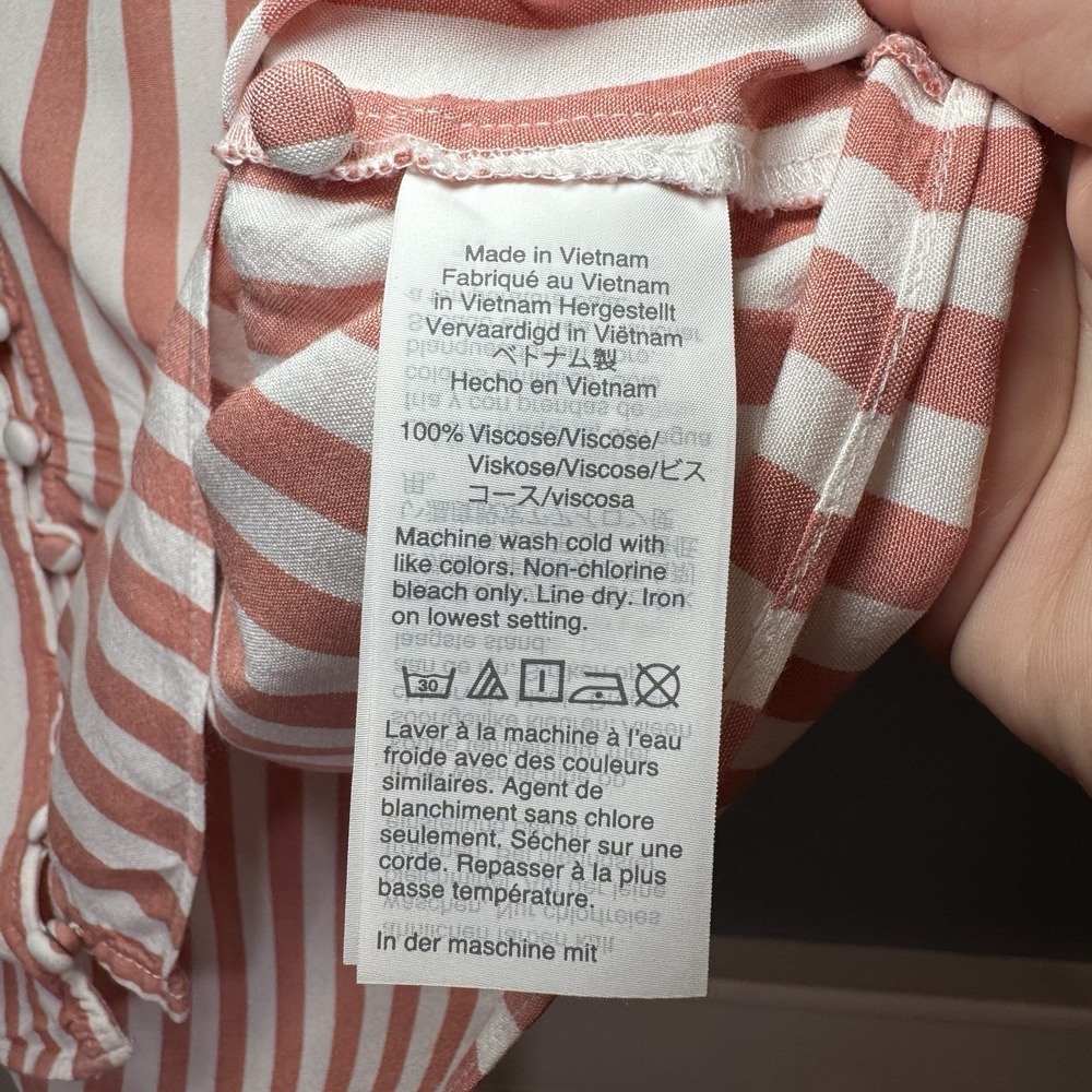 Striped V-Neck Button-Up Top - Picture 4 of 5